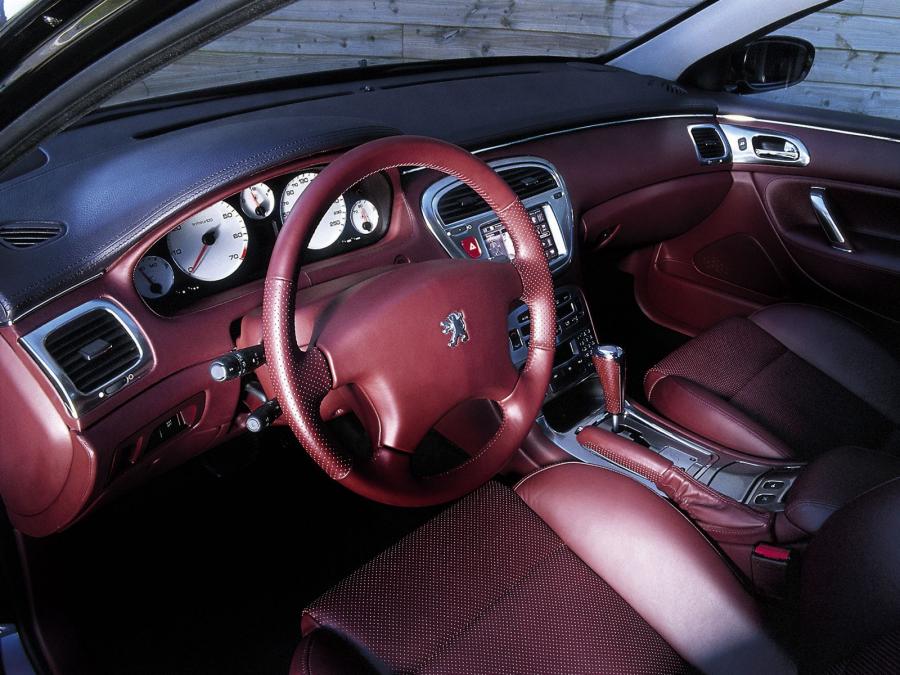  Peugeot 607 Pescarolo Concept 2002 года  (фото 2 из 10)